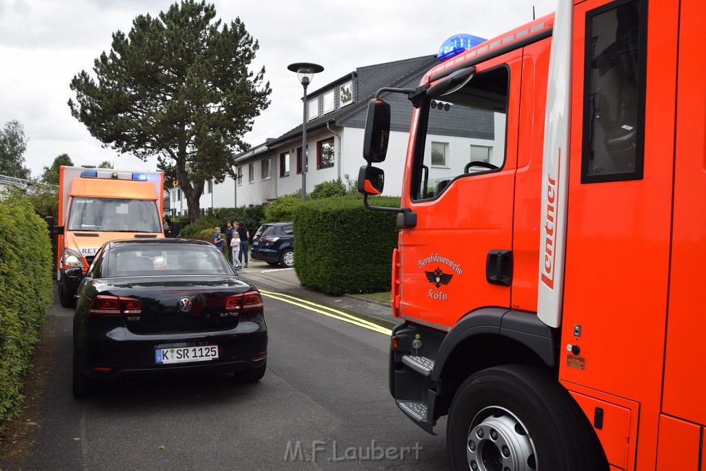 Feuer 2 Koeln Brueck Am Schildschen P27.JPG - Miklos Laubert